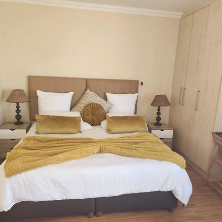 Jenvey House Selfcatering Apartments & Bnb Port Elizabeth Eksteriør bilde