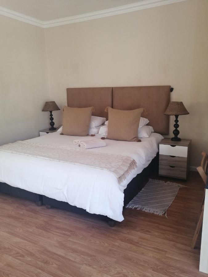 Jenvey House Selfcatering Apartments & Bnb Port Elizabeth Eksteriør bilde