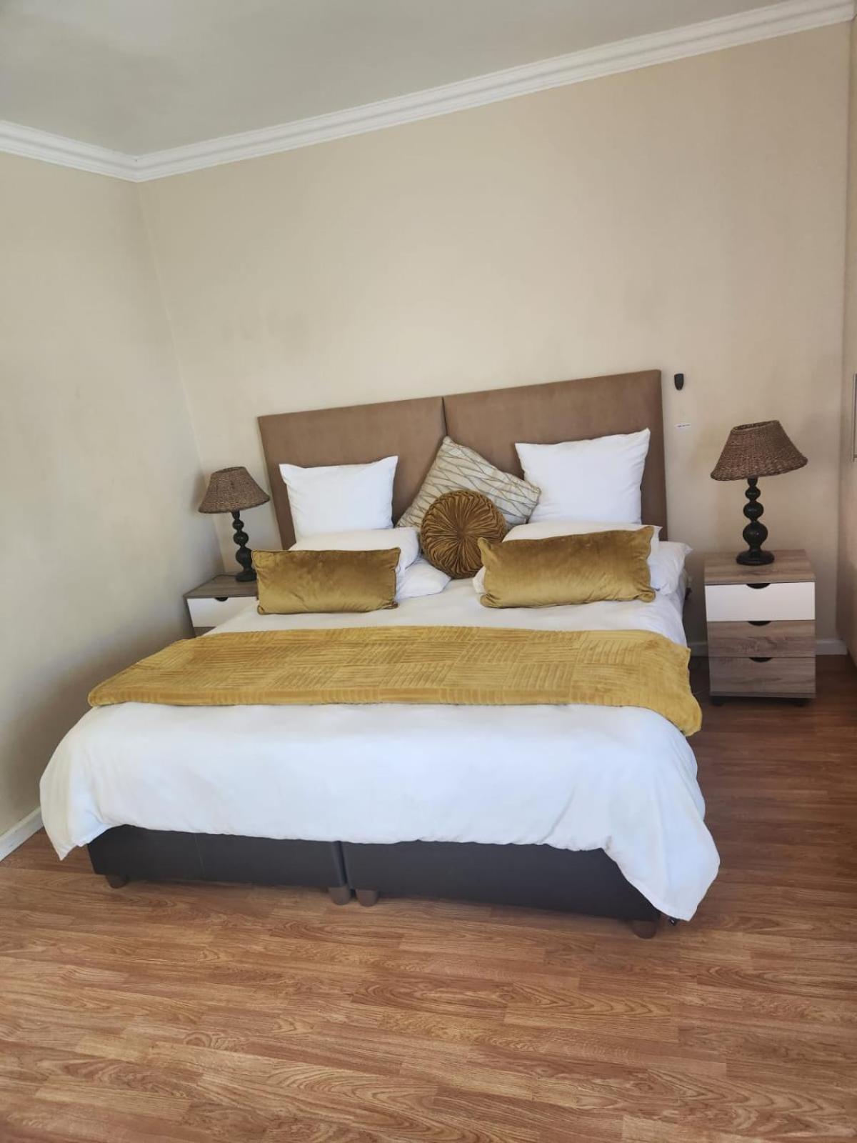 Jenvey House Selfcatering Apartments & Bnb Port Elizabeth Eksteriør bilde