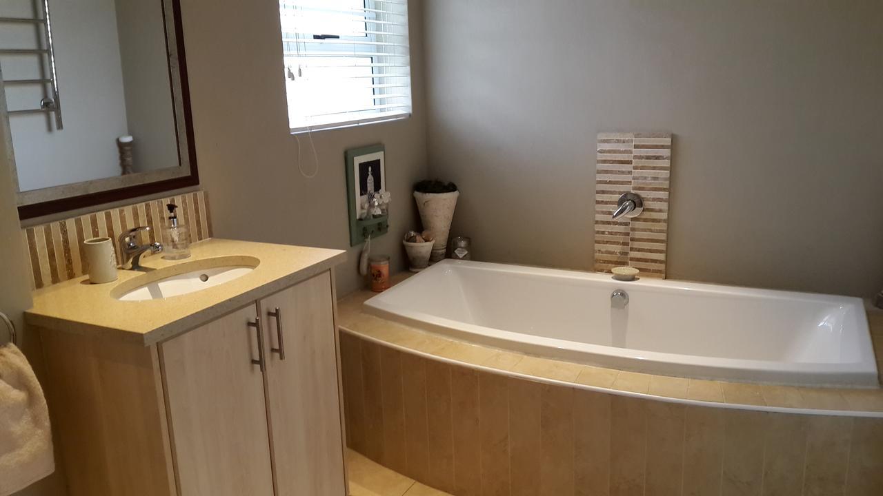 Jenvey House Selfcatering Apartments & Bnb Port Elizabeth Eksteriør bilde